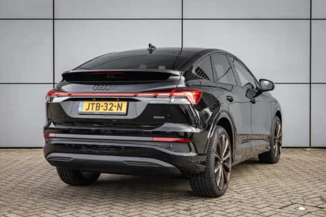 Audi Q4 (2026) thumbnail 2