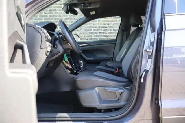 Volkswagen T-Cross (2025) thumbnail 4