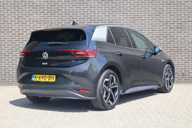 Volkswagen ID.3 (2020) thumbnail 2
