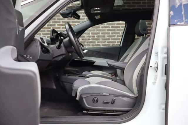 Volkswagen ID.3 (2020) thumbnail 4