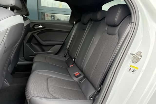 Audi A1 (2023) thumbnail 6