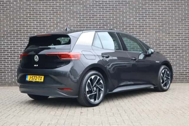 Volkswagen ID.3 (2020) thumbnail 2