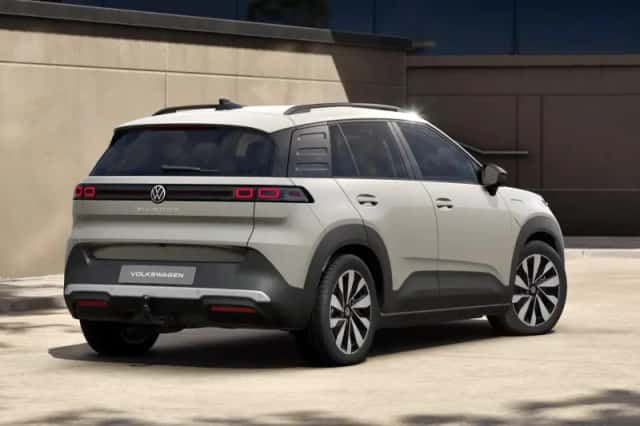 Volkswagen ID. Cross (2026) thumbnail 2