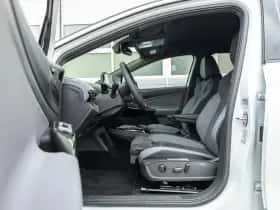 Volkswagen ID.5 (2024) thumbnail 11