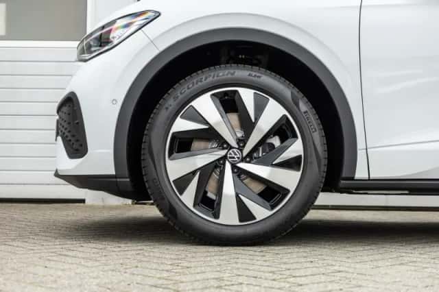 Volkswagen ID.5 (2024) thumbnail 33