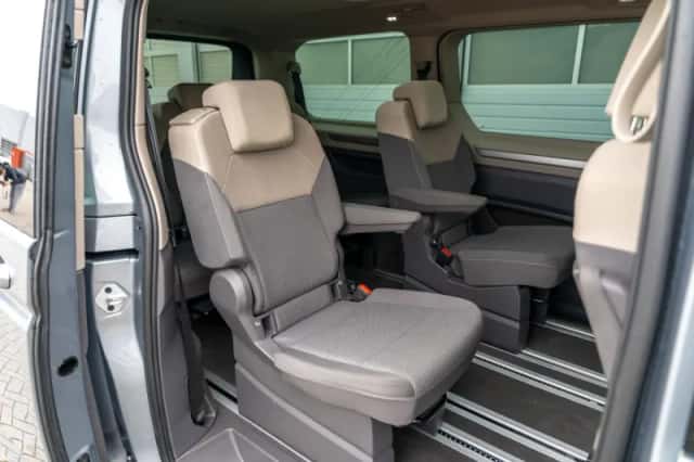 Volkswagen Multivan (2024) thumbnail 19