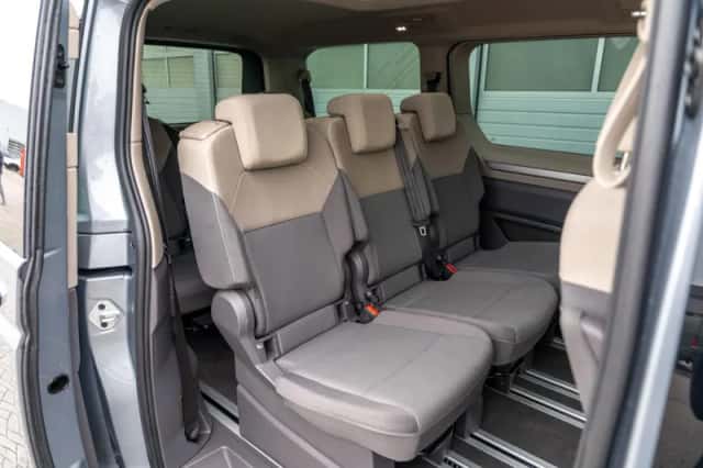 Volkswagen Multivan (2024) thumbnail 33