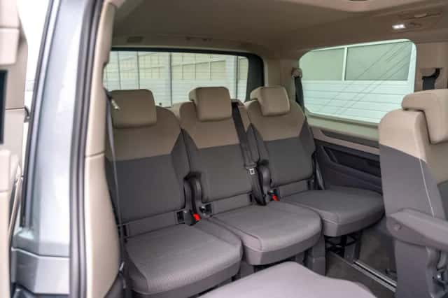 Volkswagen Multivan (2024) thumbnail 40
