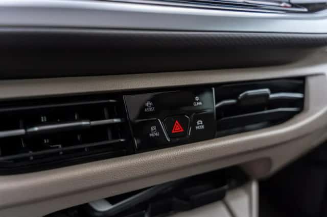 Volkswagen Multivan (2024) thumbnail 47