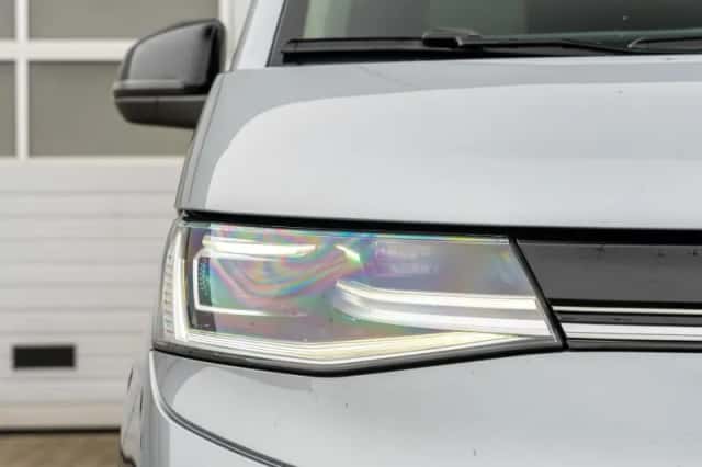 Volkswagen Multivan (2024) thumbnail 8