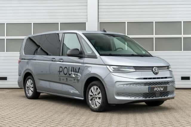Volkswagen Multivan (2024) thumbnail 9