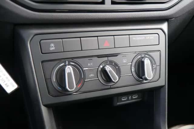 Volkswagen T-Cross (2024) thumbnail 26