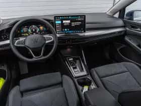 Volkswagen Golf (2026) thumbnail 41
