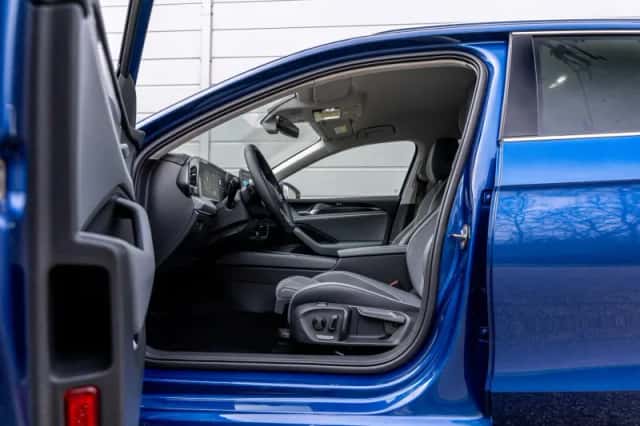 Volkswagen Passat (2025) thumbnail 21