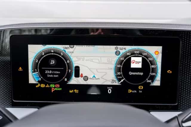Volkswagen Passat (2025) thumbnail 25