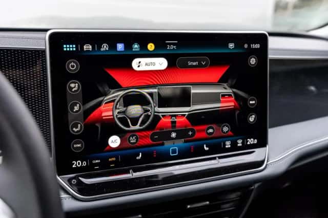 Volkswagen Passat (2025) thumbnail 43