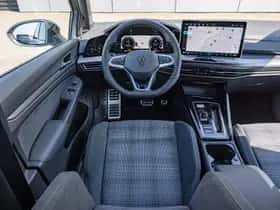 Volkswagen Golf (2025) thumbnail 23