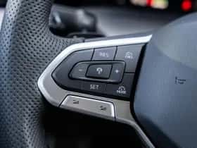 Volkswagen Golf (2025) thumbnail 26