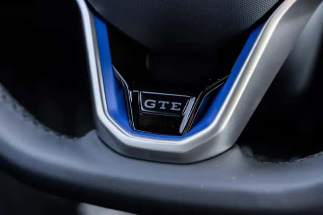Volkswagen Golf (2025) thumbnail 36