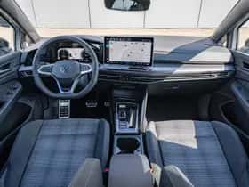 Volkswagen Golf (2025) thumbnail 5
