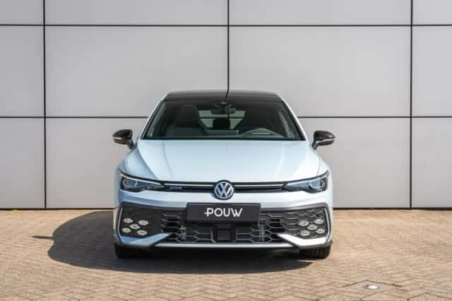 Volkswagen Golf (2025) thumbnail 6