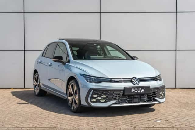 Volkswagen Golf (2025) thumbnail 9