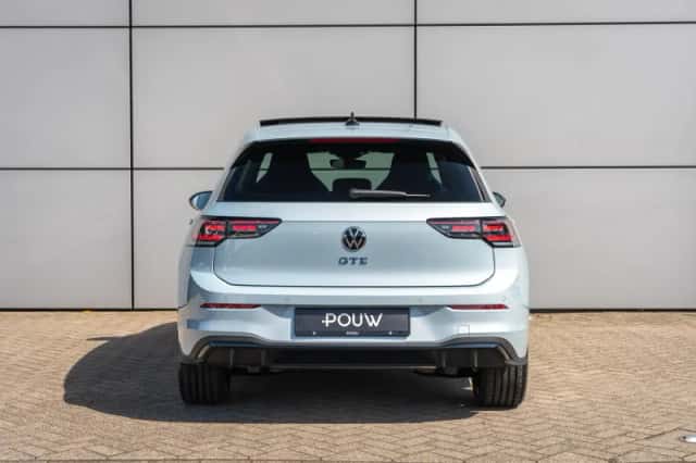 Volkswagen Golf (2025) thumbnail 10