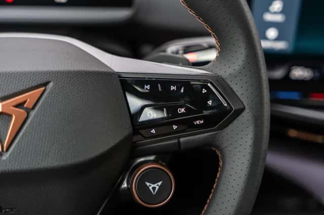 CUPRA Tavascan (2025) thumbnail 23