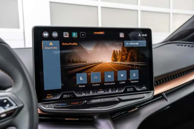 CUPRA Tavascan (2025) thumbnail 43