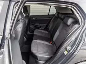 Volkswagen Golf (2026) thumbnail 16