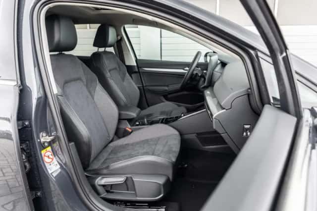Volkswagen Golf (2026) thumbnail 18