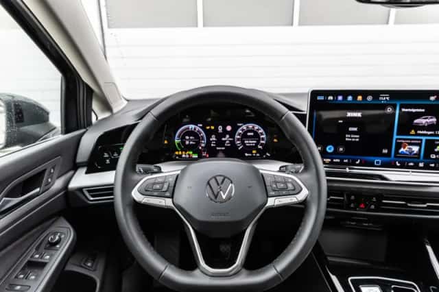 Volkswagen Golf (2026) thumbnail 21