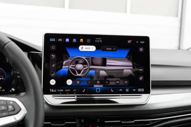 Volkswagen Golf (2026) thumbnail 24