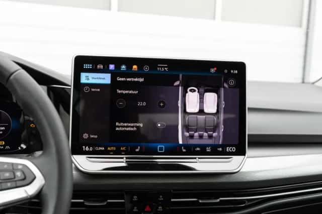 Volkswagen Golf (2026) thumbnail 38