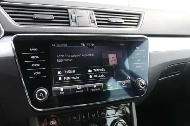 Škoda Superb (2023) thumbnail 33
