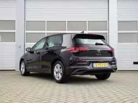 Volkswagen Golf (2023) thumbnail 11