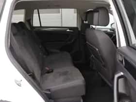 Volkswagen Tiguan (2021) thumbnail 18
