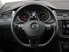 Volkswagen Tiguan (2021) thumbnail 21