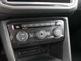 Volkswagen Tiguan (2021) thumbnail 25
