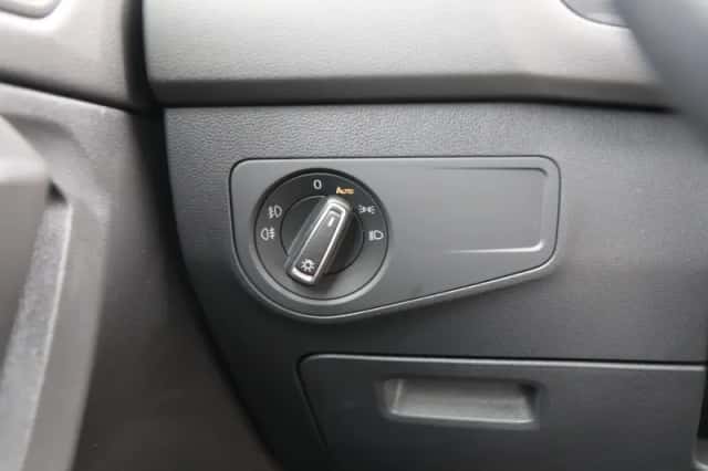 Volkswagen Tiguan (2021) thumbnail 28