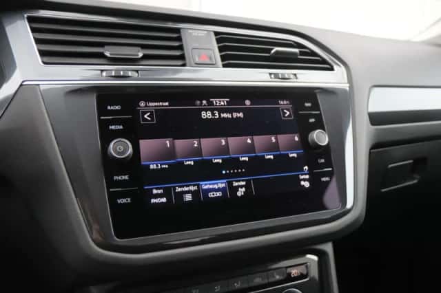 Volkswagen Tiguan (2021) thumbnail 34