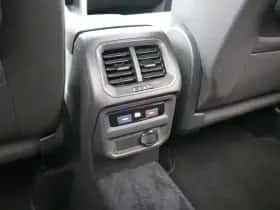 Volkswagen Tiguan (2021) thumbnail 37
