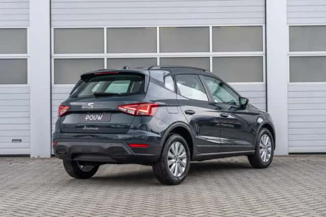 SEAT Arona (2026) thumbnail 2