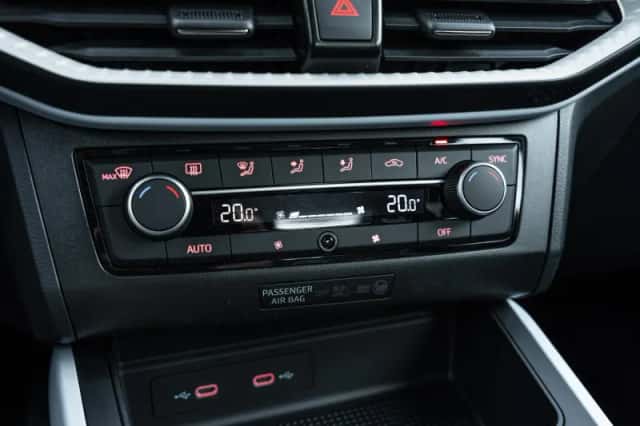 SEAT Arona (2026) thumbnail 26