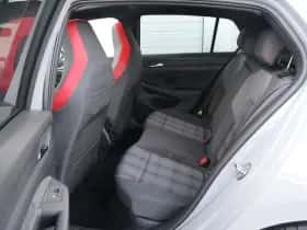 Volkswagen Golf (2025) thumbnail 17