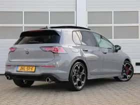 Volkswagen Golf (2025) thumbnail 3
