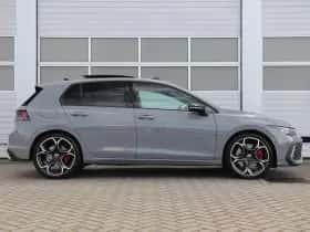 Volkswagen Golf (2025) thumbnail 4