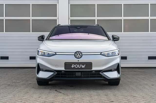 Volkswagen ID.7 (2025) thumbnail 6