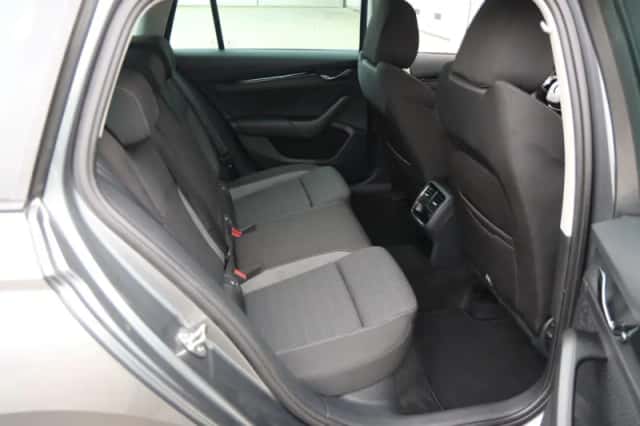Škoda Octavia (2023) thumbnail 17