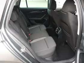 Škoda Octavia (2023) thumbnail 17
